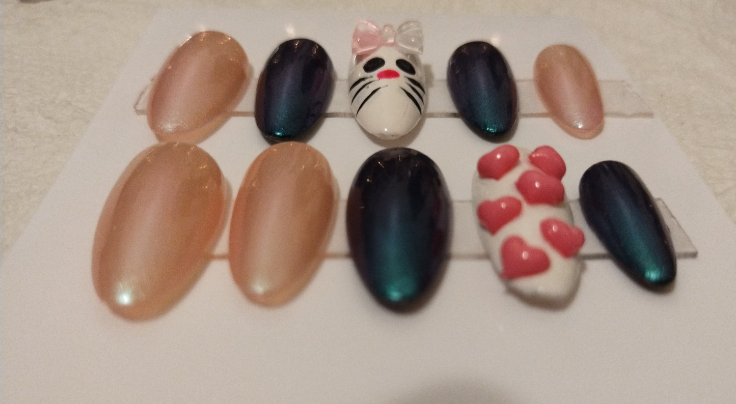 Crazy/Delicate - Medium Almond